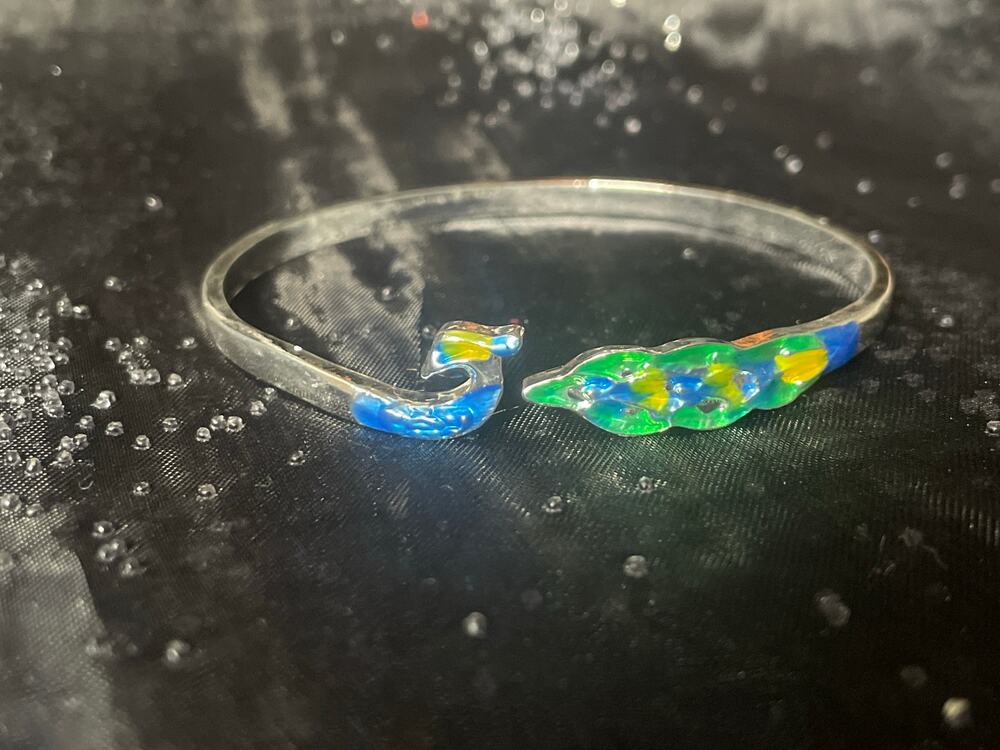 Cuff bracelet flower detailing unisex